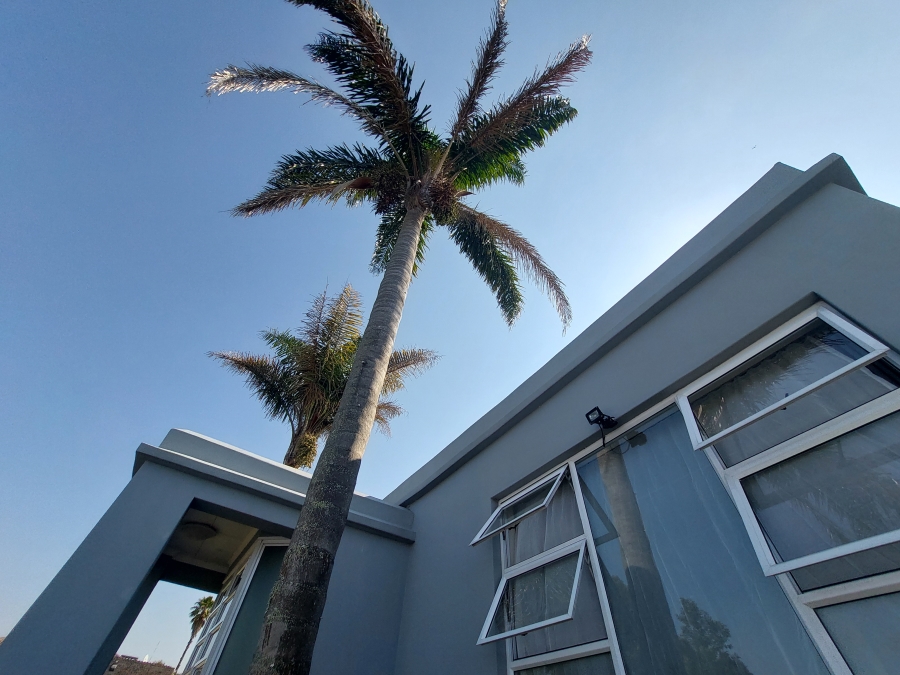 3 Bedroom Property for Sale in Denneoord Western Cape
